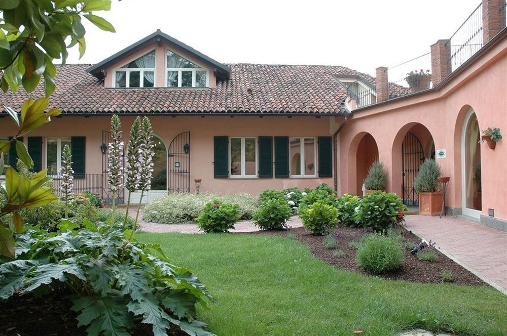 Hostellerie Du Golf Pecetto Dış mekan fotoğraf