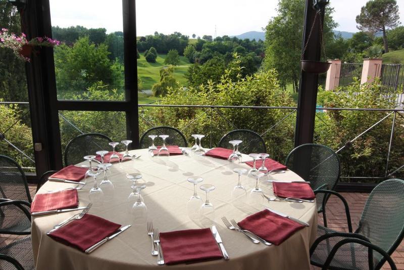 Hostellerie Du Golf Pecetto Dış mekan fotoğraf
