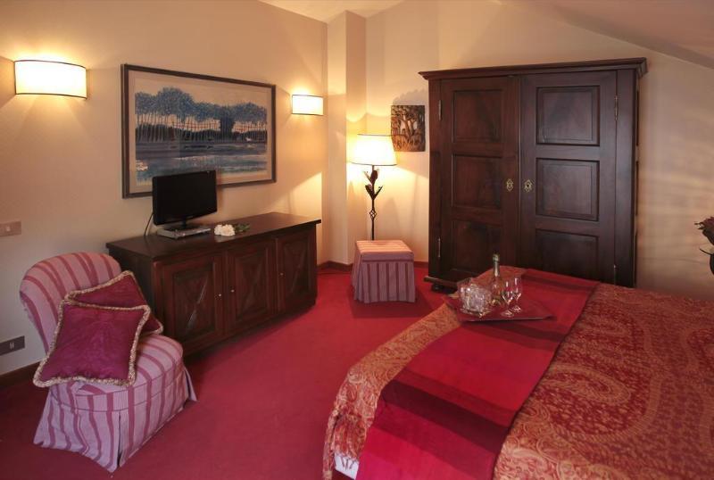 Hostellerie Du Golf Pecetto Dış mekan fotoğraf
